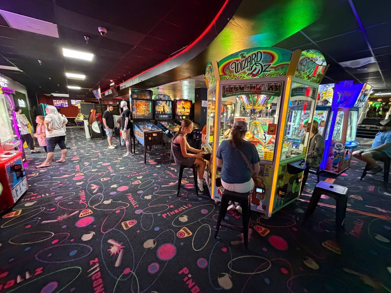 Thursday Arcade Night — Pinballz